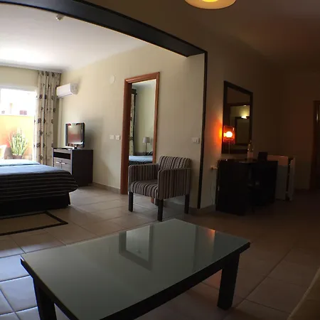Hotel La Aldea 3*