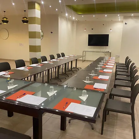 Hotel La Aldea 3*