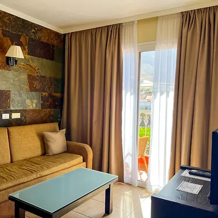 La Aldea Hotel 3*